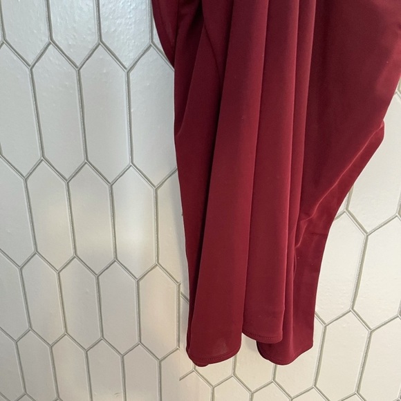 LA FEMME Ruched Jersey Off Shoulder/ Portrait Column Gown in Wine Size US 10 - Picture 9 of 10